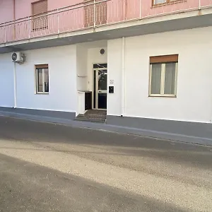  Appartamento Appena Ristrutturato Completo Di Tutti I Comfort A Un Passo Dal Centro